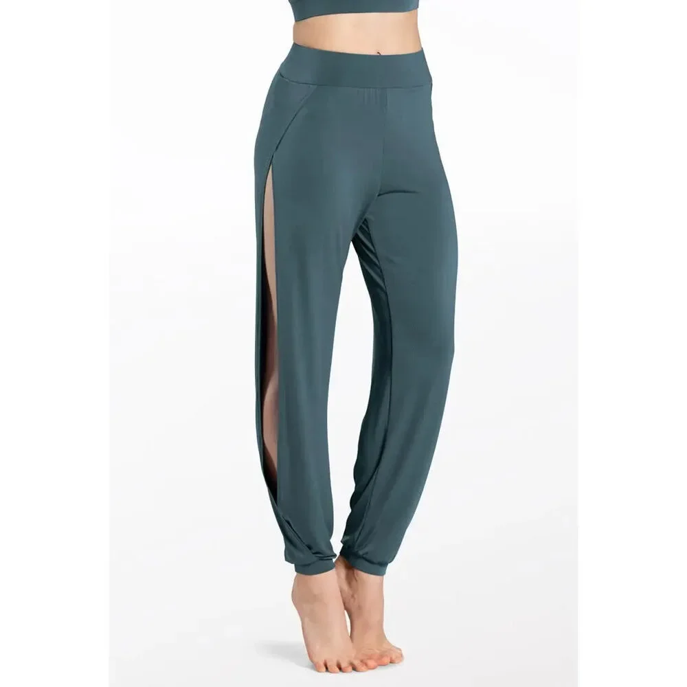 Pre-Owned Dance Open Leg Pants Balera MJ12237 Medium Child Jazz Contemporary Mo